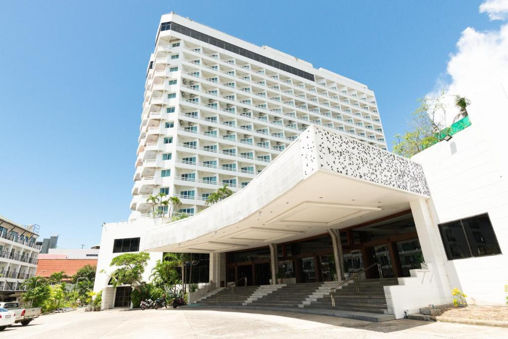 ROYAL TWINS PALACE HOTEL