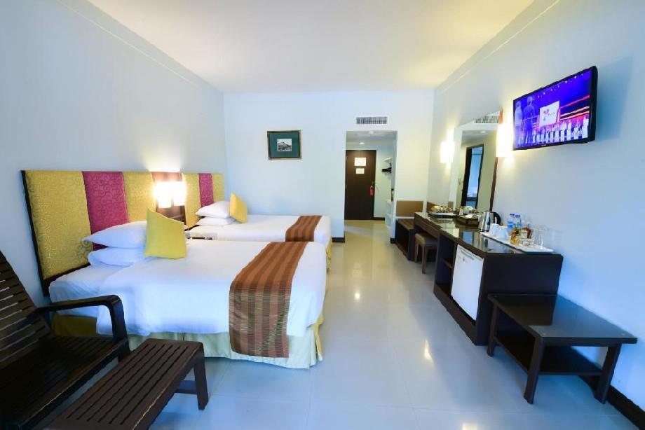 Фото отеля PATONG RESORT