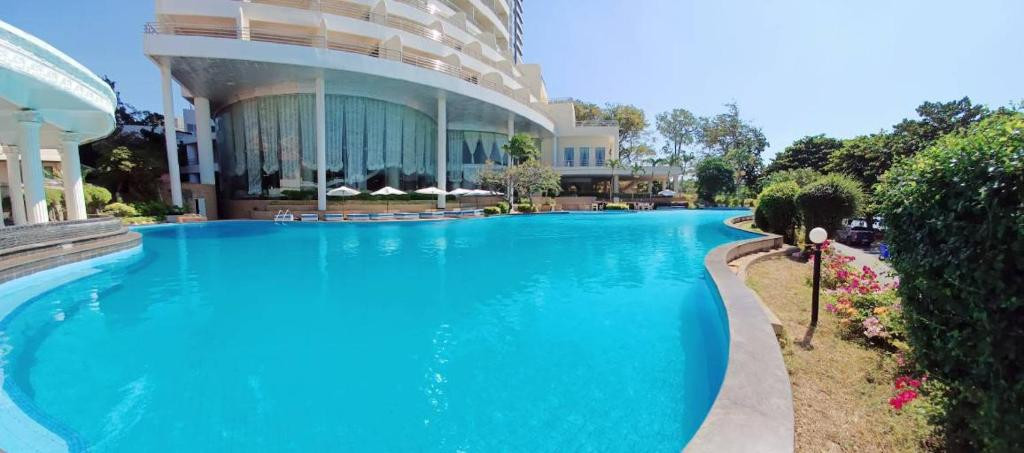 Фото отеля ADRIATIC PALACE