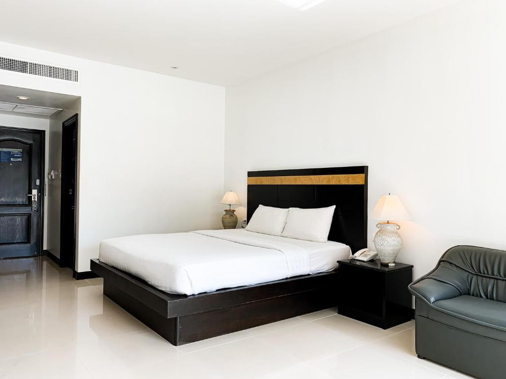 Фото отеля AMATA PATONG