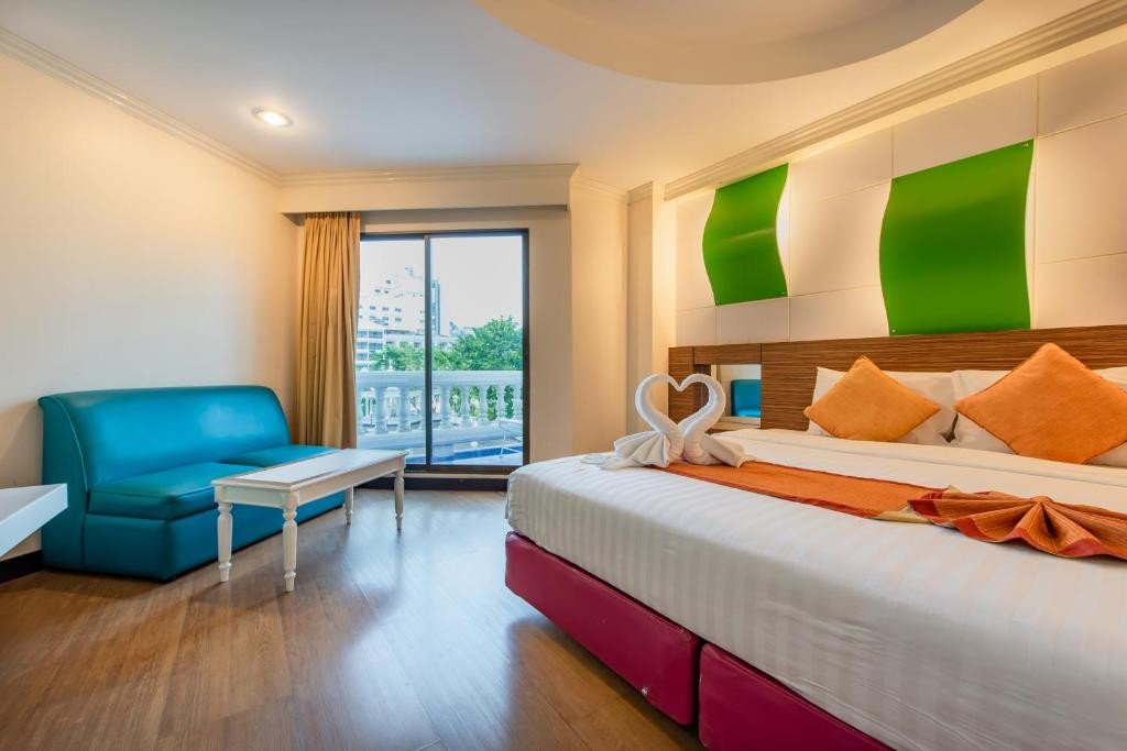 Фото отеля CAESAR PALACE