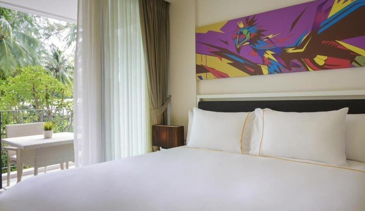 Фото отеля CASSIA PHUKET