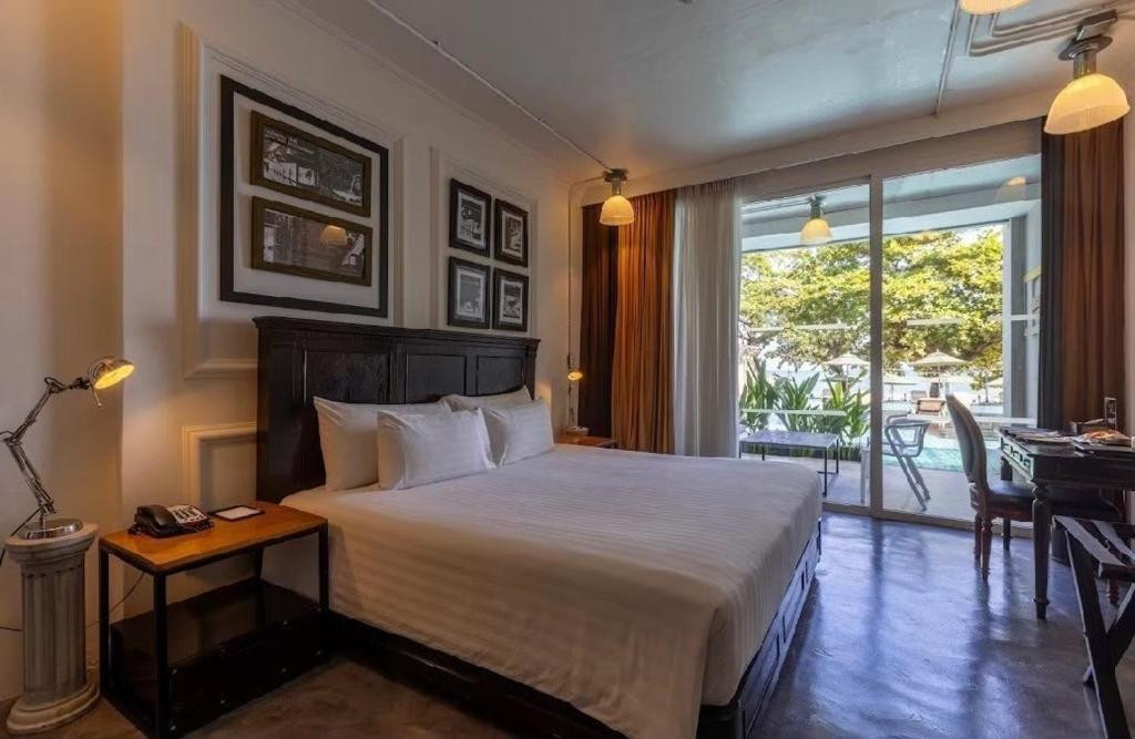 Фото отеля PATTAYA MODUS BEACHFRONT RESORT