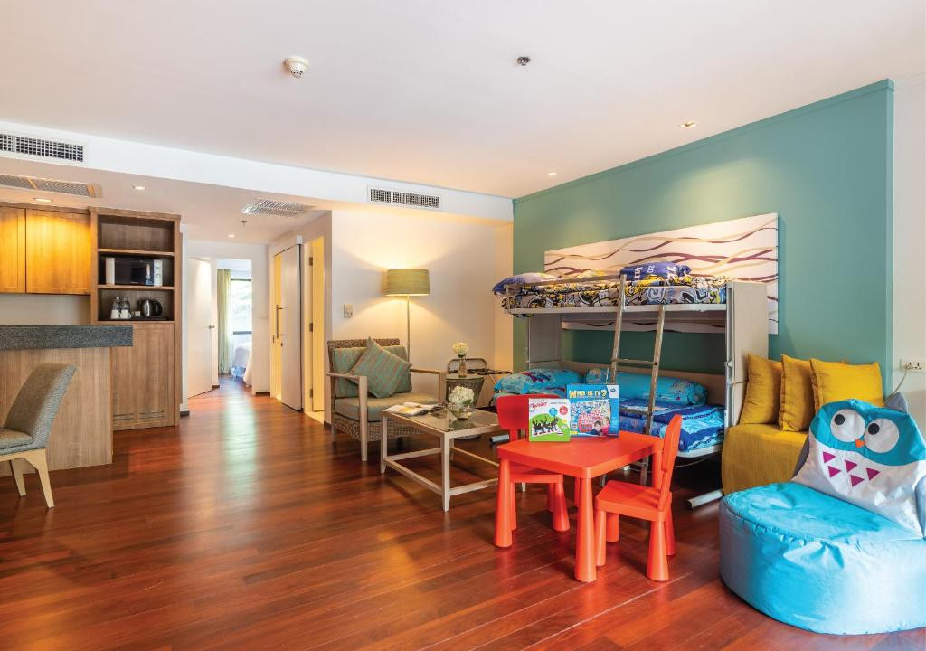 Фото отеля RADISSON RESORT & SUITES PHUKET(EX. SWISSOTEL SUITES PHUKET KAMALA BEACH)