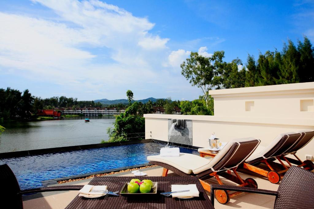 Фото отеля DUSIT THANI LAGUNA PHUKET