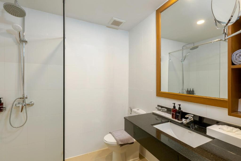 SUNPRIME KAMALA BEACH ADULTS ONLY 16+