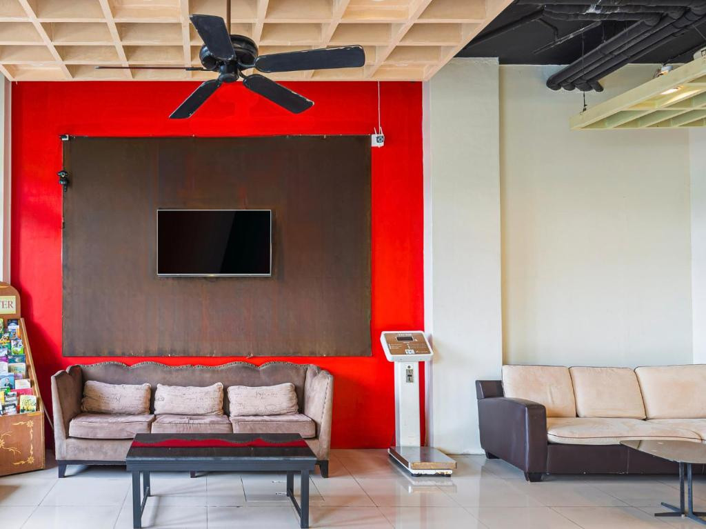 Фото отеля MALIN PATONG (EX. MUSSEE PATONG)