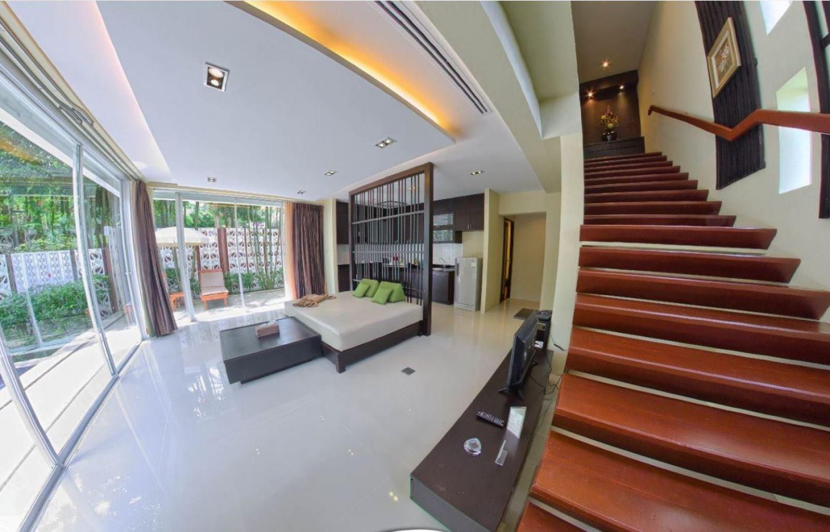 Фото отеля PEACH BLOSSOM