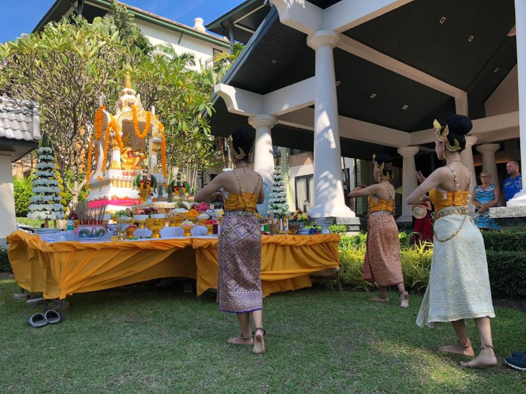 Фото отеля PEACH HILL RESORT