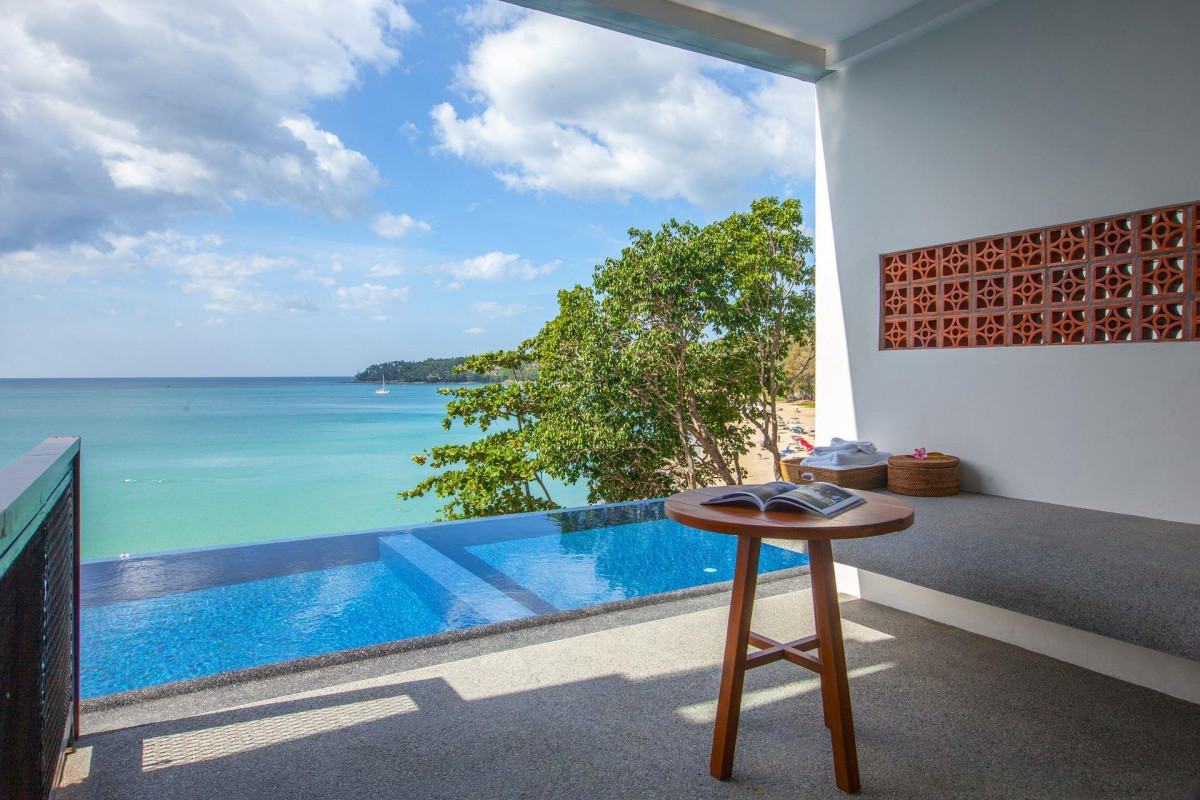 Фото отеля SURIN BEACH RESORT