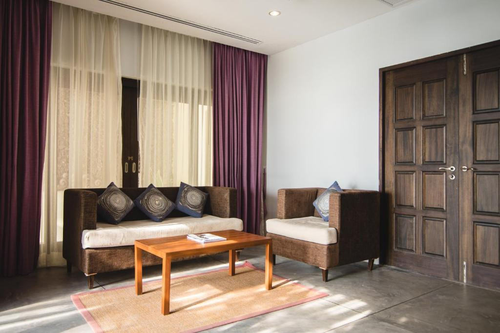 Фото отеля ANDAMANTRA RESORT & VILLA (EX. CENTARA BLUE MARINE RESORT & SPA PHUKET)