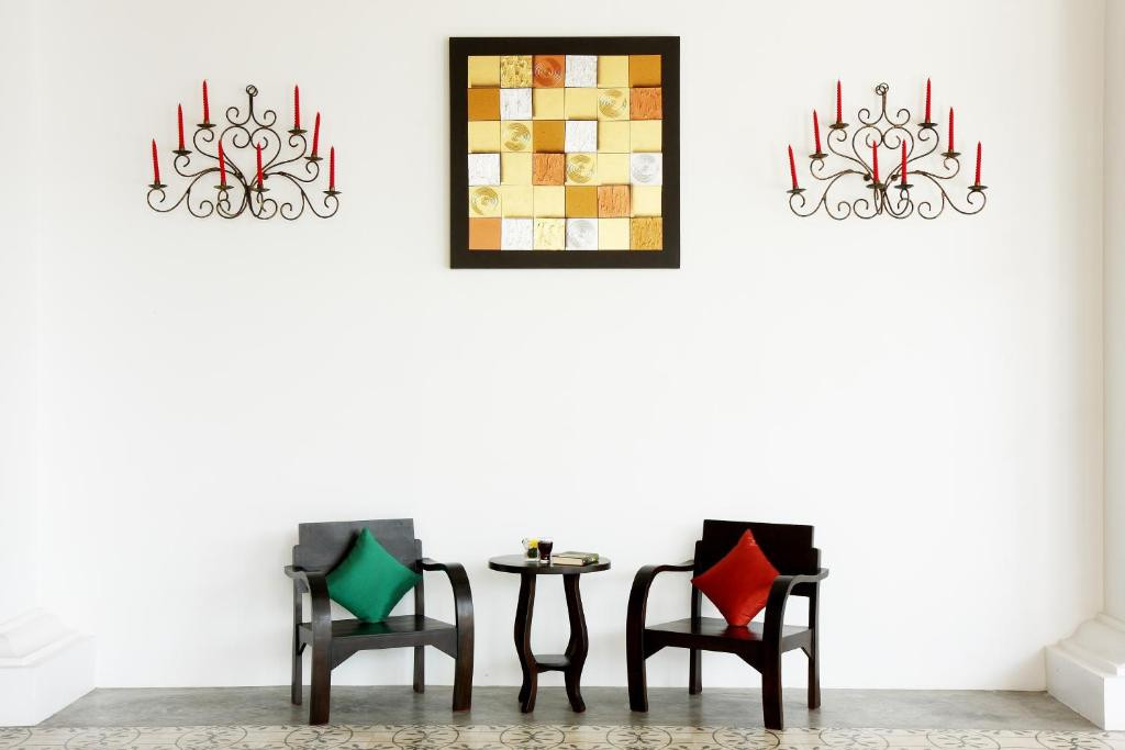 Фото отеля THE OLD PHUKET KARON BEACH RESORT