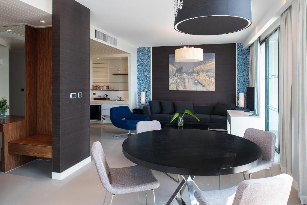 Фото отеля THE ZIGN HOTEL