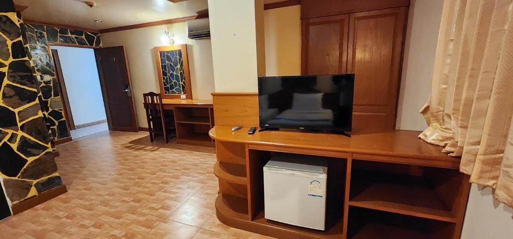 Фото отеля TIGER COMPLEX