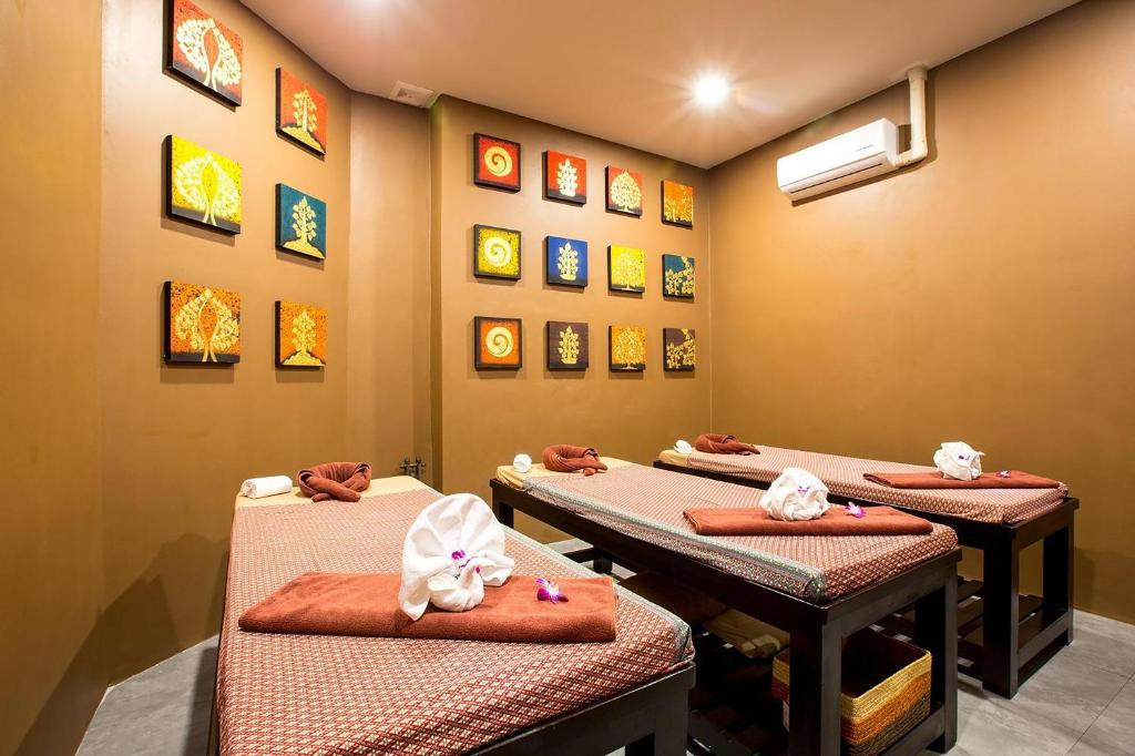 Фото отеля GU HOTEL (EX. WE HOTEL AT SANSABAI)