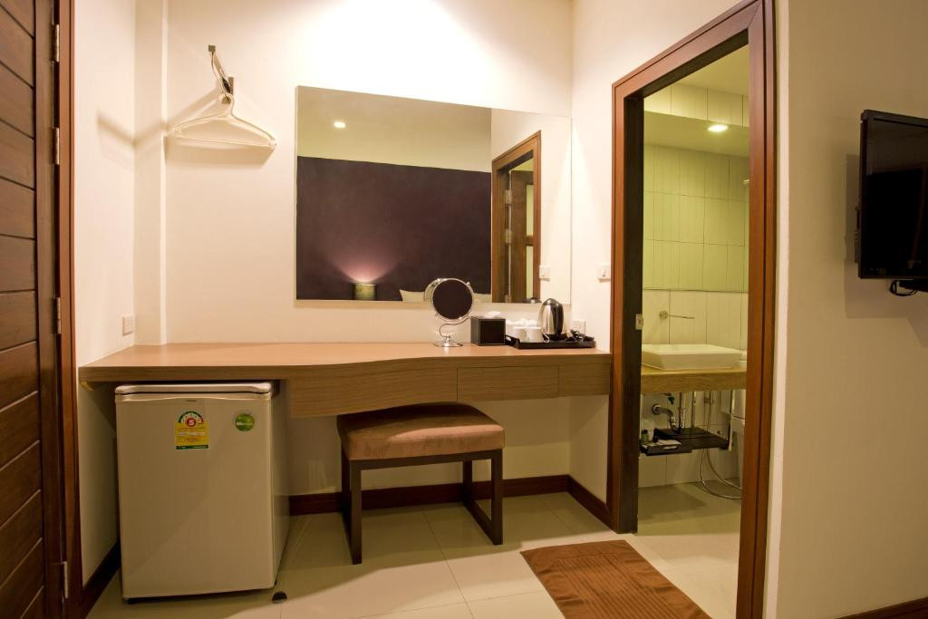 Фото отеля WIZ HOTEL PATTAYA