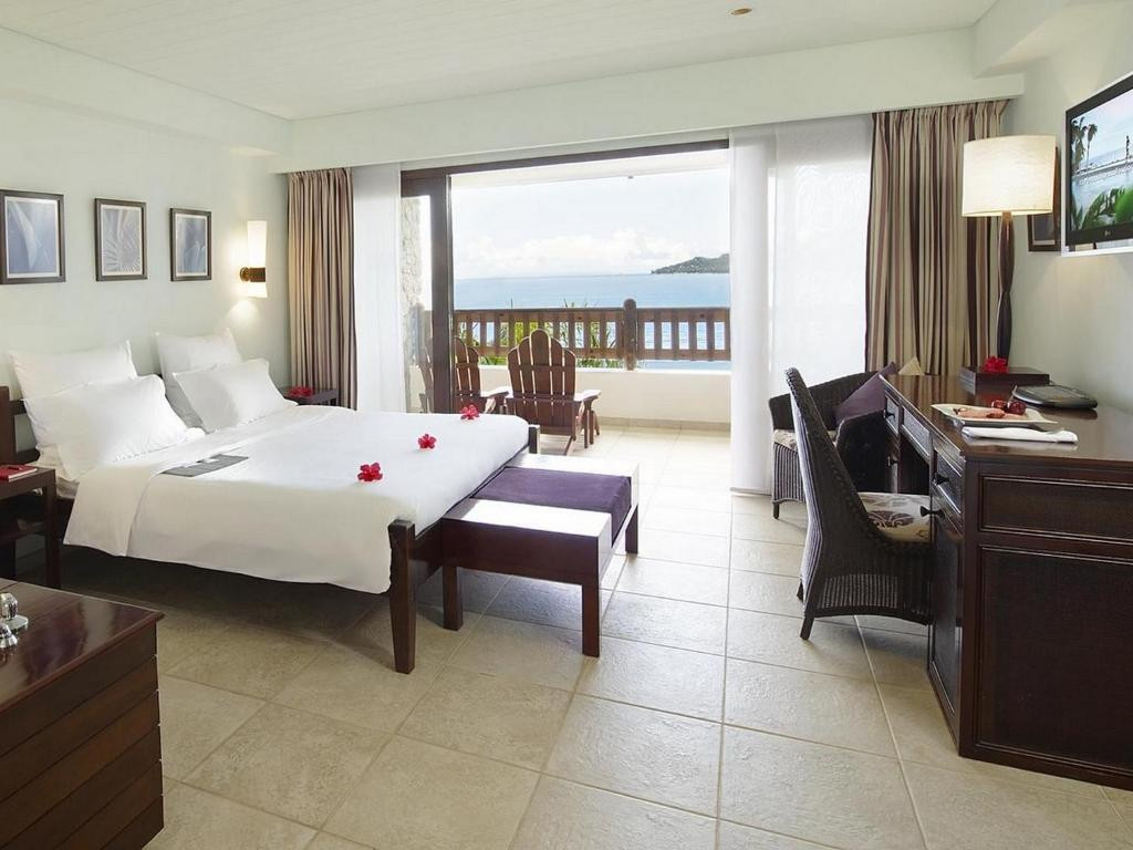 Фото отеля FISHERMANS COVE RESORT (EX. LE MERIDIEN FISHERMANS COVE)