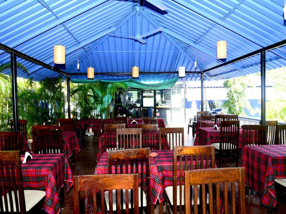 Фото отеля MAYFLOWER BEACH RESORT