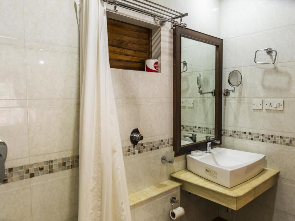 Фото отеля SHIKARA BEACH RESORT (EX. LUISA BY THE SEA)