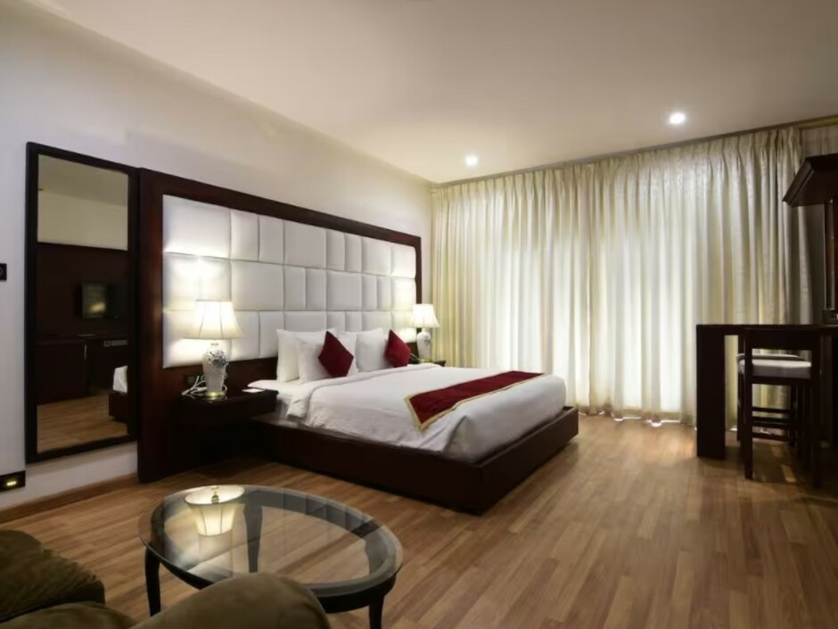 Фото отеля PARK REGIS GOA