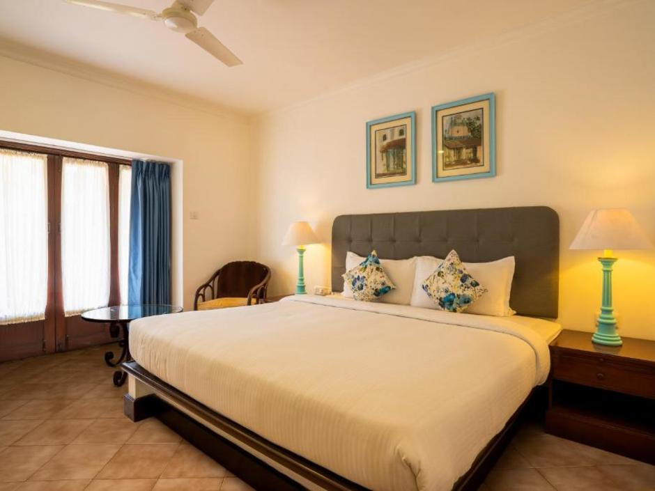 Фото отеля COCONUT GROVE