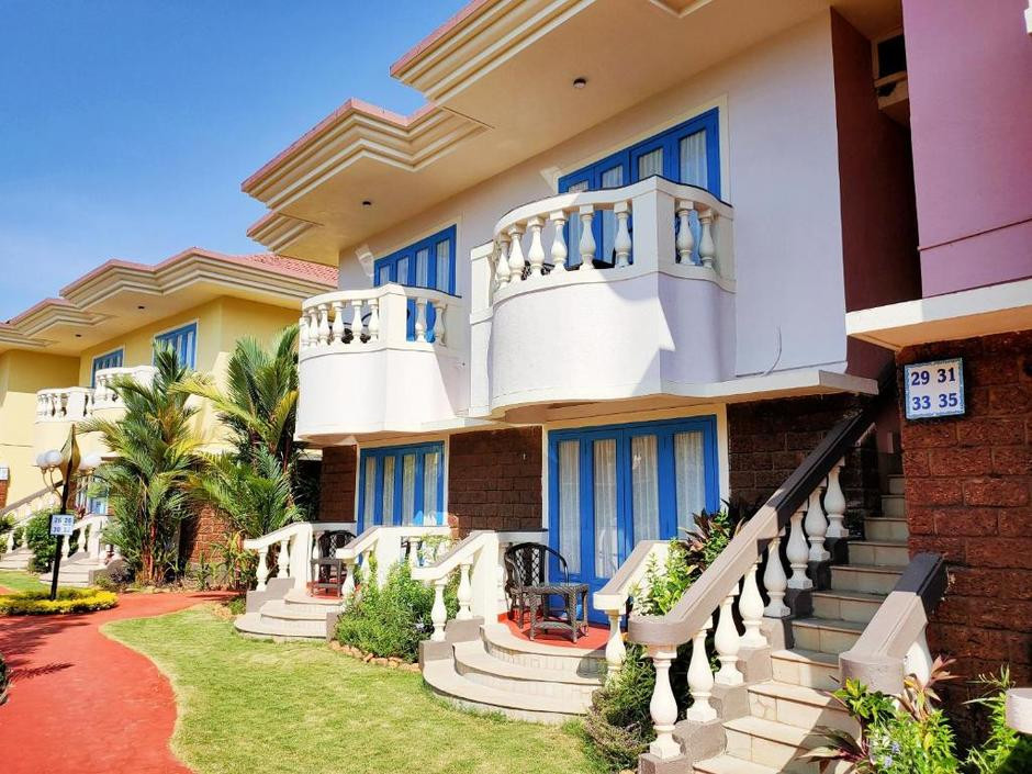 Фото отеля COCONUT GROVE