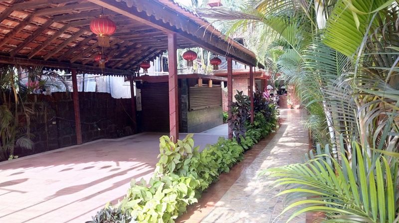 Фото отеля SEA BREEZE INN