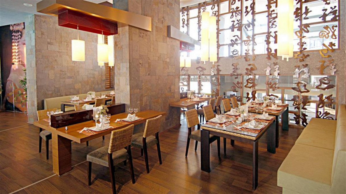 Фото отеля LIMAK LARA DE LUXE HOTEL & RESORT