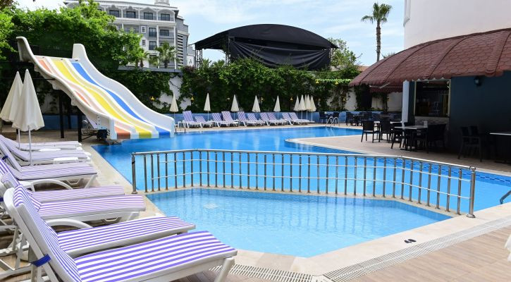 Eva Beach Hotel — Аланья