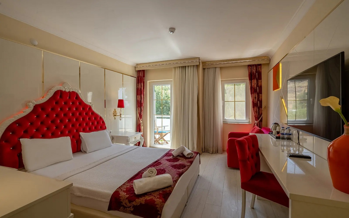 Фото отеля GOLDEN BEACH RESORT & SPA