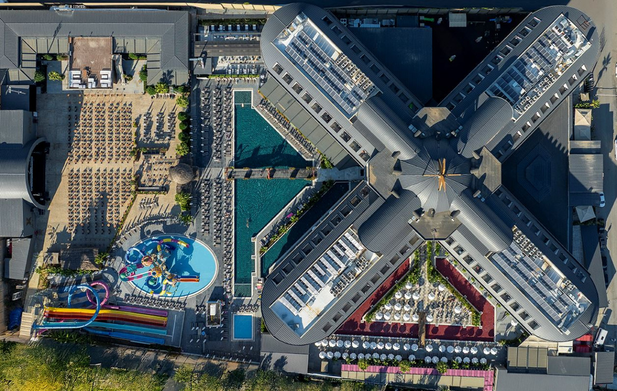 Фото отеля THE X BELEK