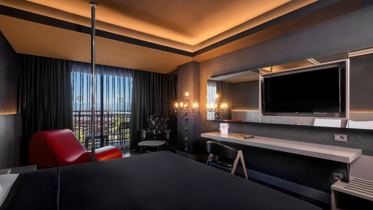 Фото отеля THE X BELEK