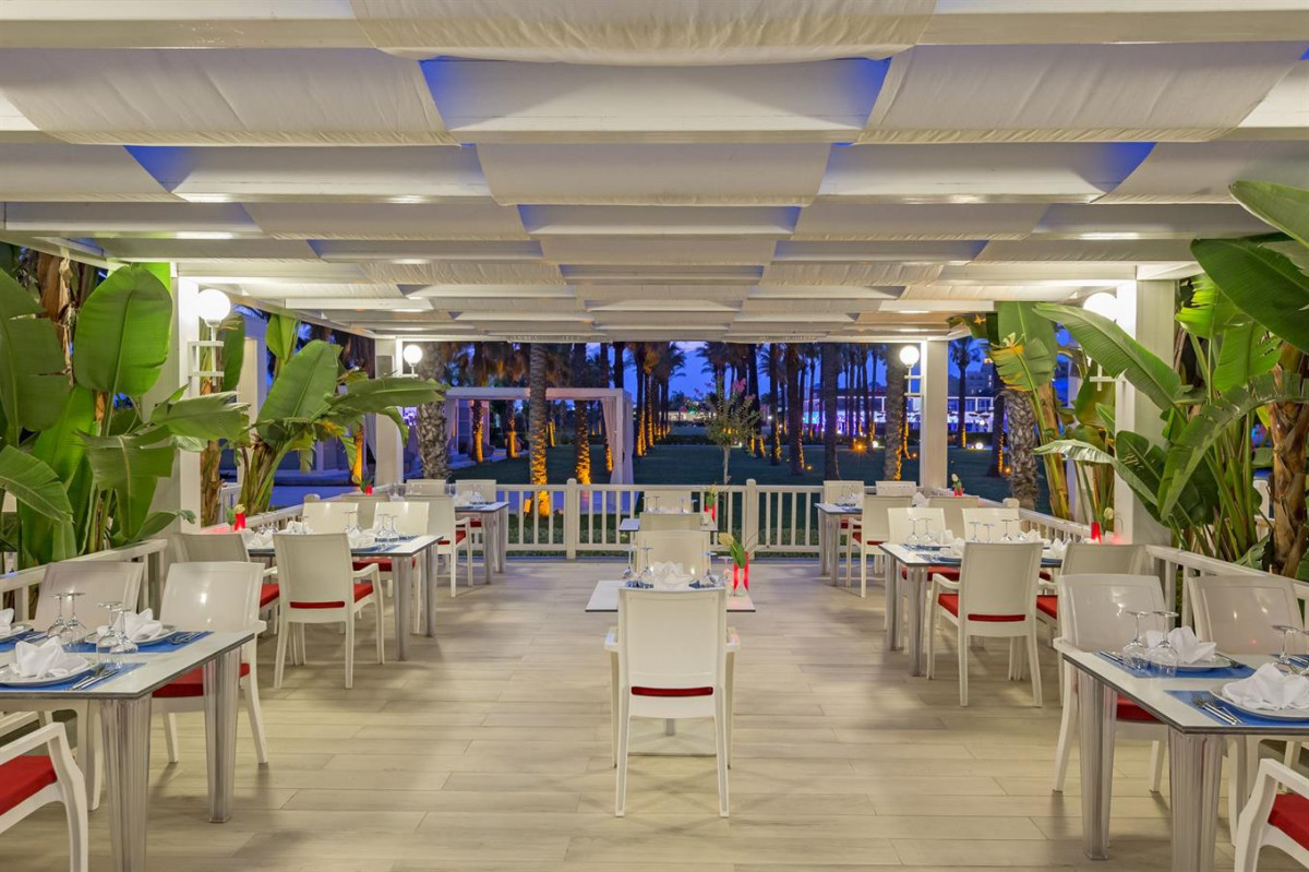 Фото отеля ADAM & EVE HOTEL ADULTS ONLY 16+