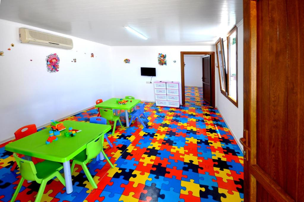 Фото отеля ADONIS HOTEL ANTALYA