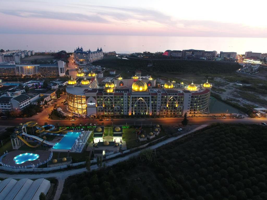 Фото отеля ALAN XAFIRA DELUXE RESORT & SPA