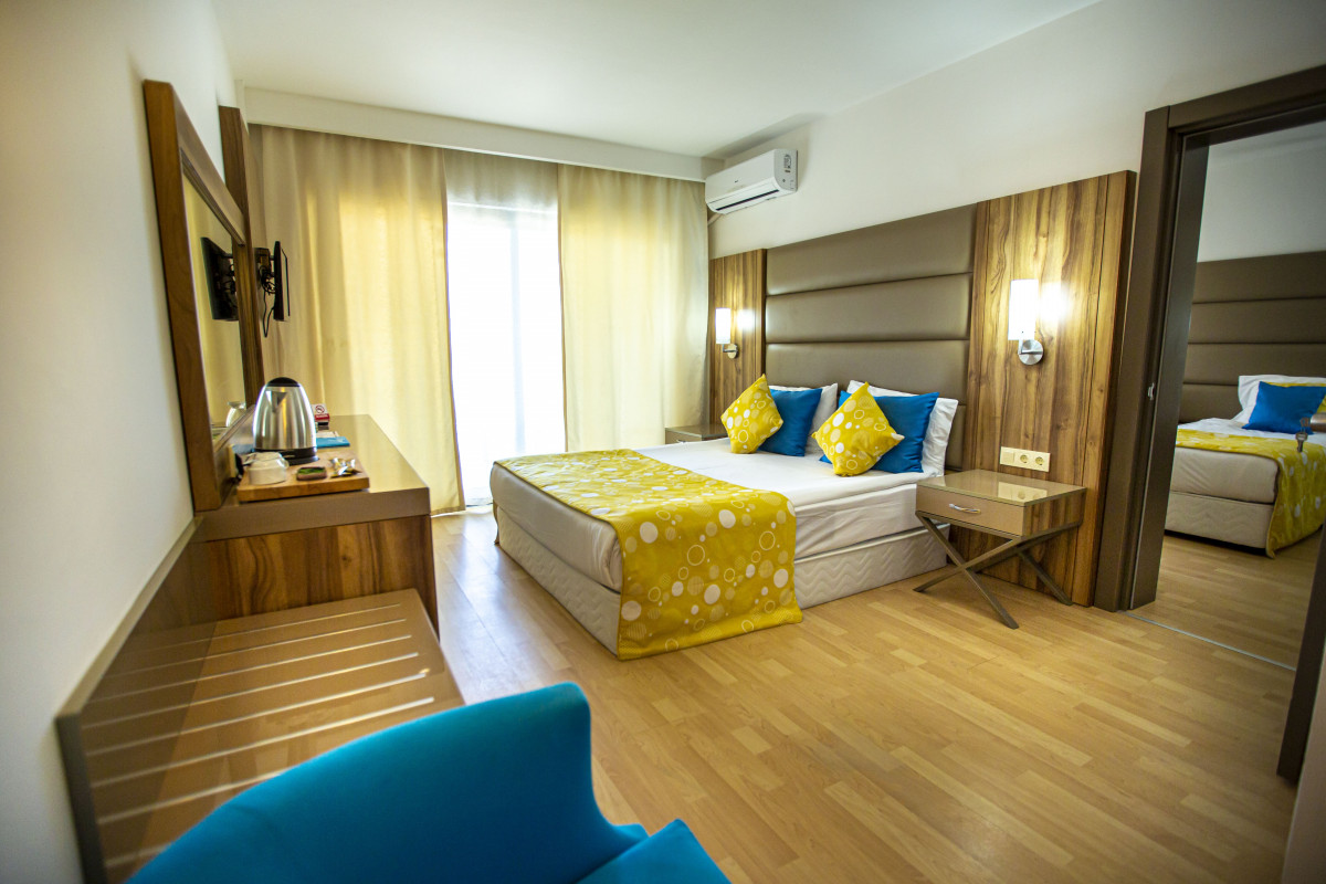 Фото отеля SERRA PARK HOTEL