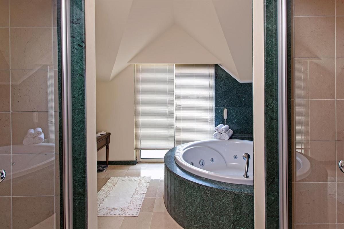 Фото отеля DOBEDAN BEACH RESORT COMFORT (EX. ALVA DONNA BEACH RESORT COMFORT)