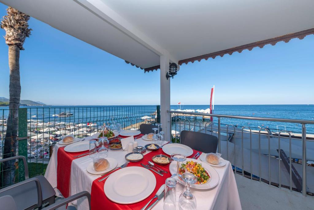 Фото отеля ARMAS BEACH HOTEL