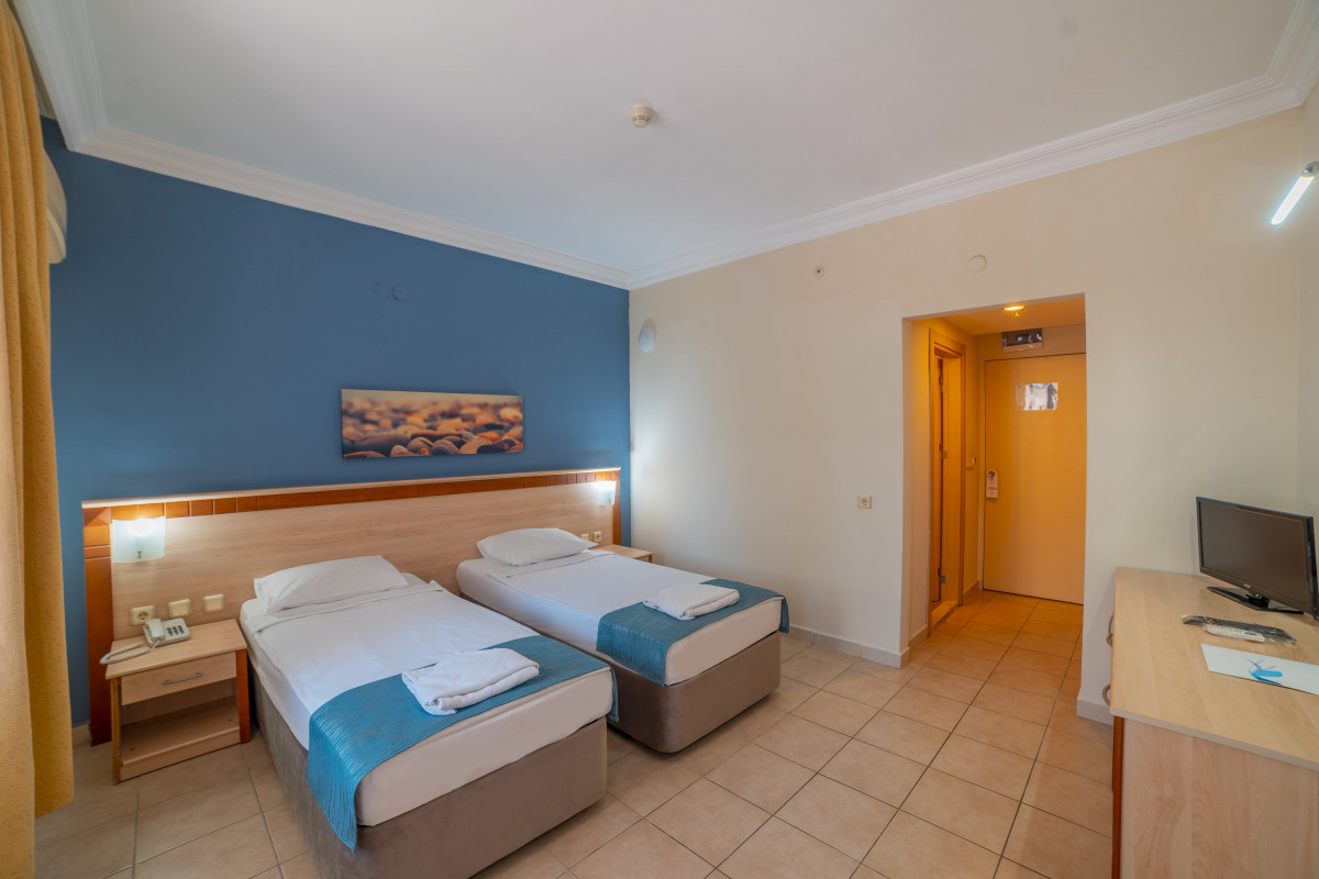 Фото отеля ASKA BAYVIEW RESORT (EX. ASKA BUSE RESORT)