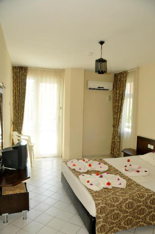 Фото отеля BARISCAN HOTEL