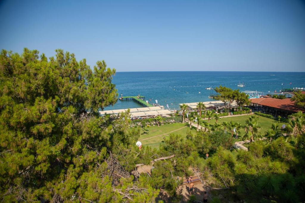 Фото отеля TRANSATLANTIK BEACH (EX. ASDEM BEACH)