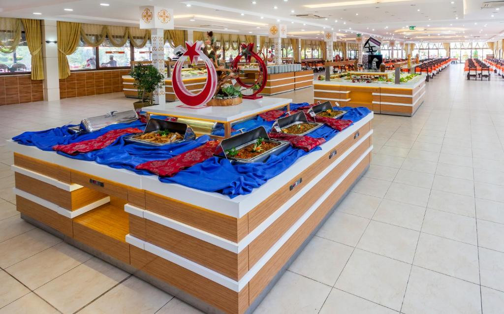 Фото отеля CLUB HOTEL BELPINAR