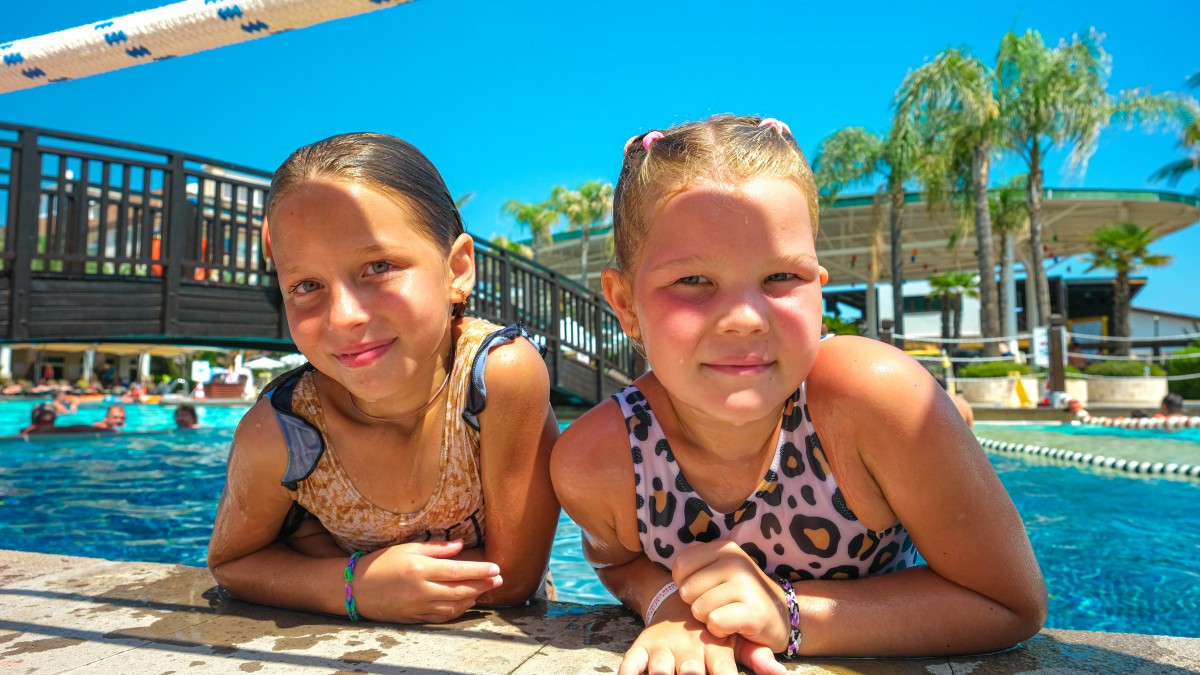 Фото отеля CRYSTAL FAMILY RESORT & SPA