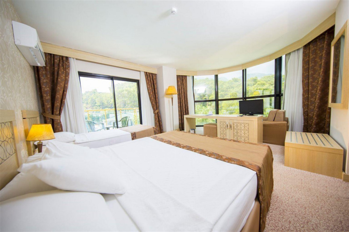 Фото отеля ELDAR RESORT