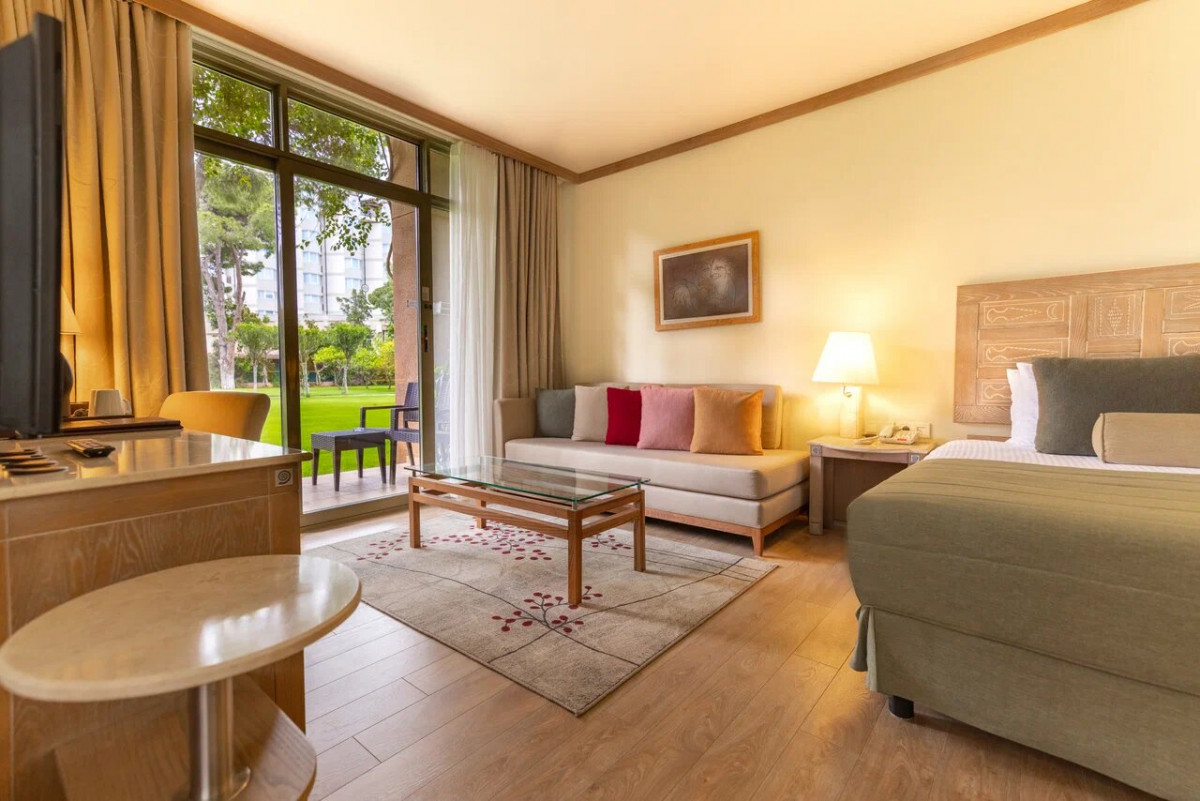 Фото отеля GLORIA VERDE RESORT