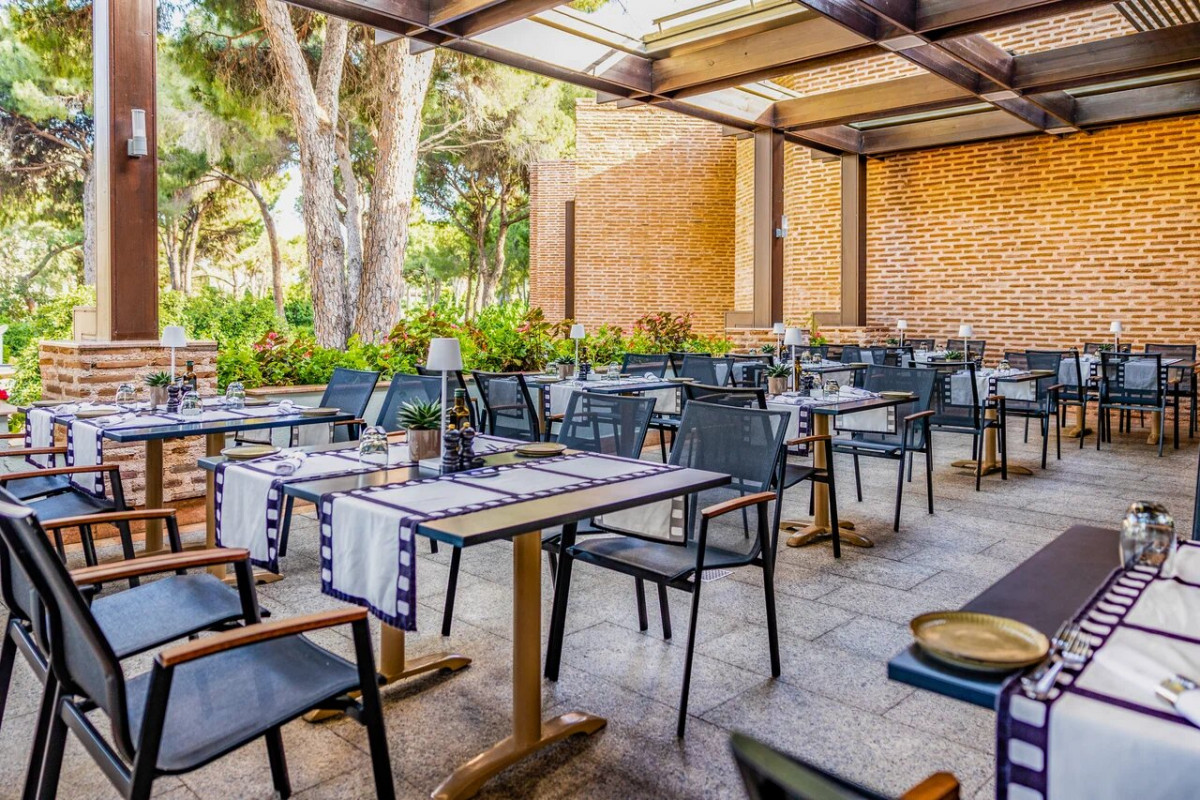 Фото отеля GLORIA VERDE RESORT