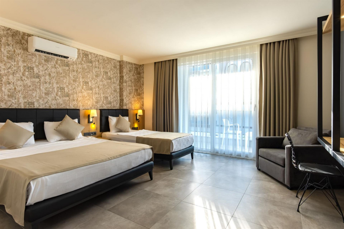 Фото отеля GRAND KOLIBRI PRESTIGE & SPA