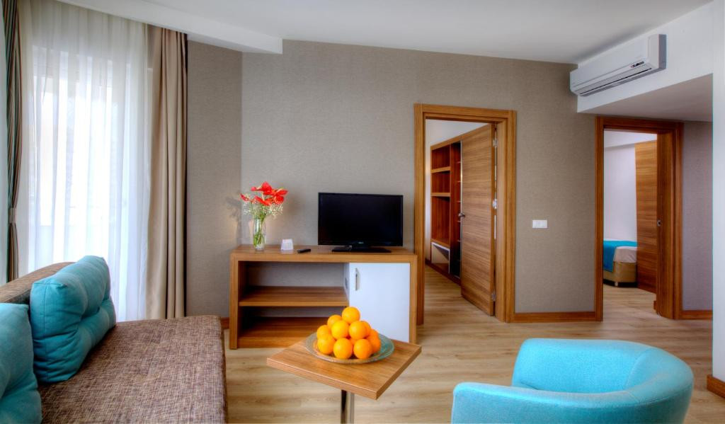 Фото отеля GRAND PARK LARA