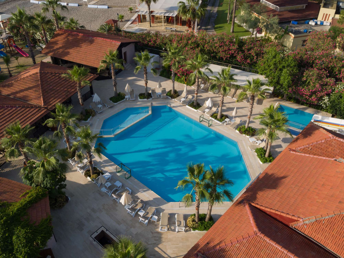 Фото отеля MG CLUB AKMAN BEACH (EX. GIARDINO SEGRETO DELLA REGINA)