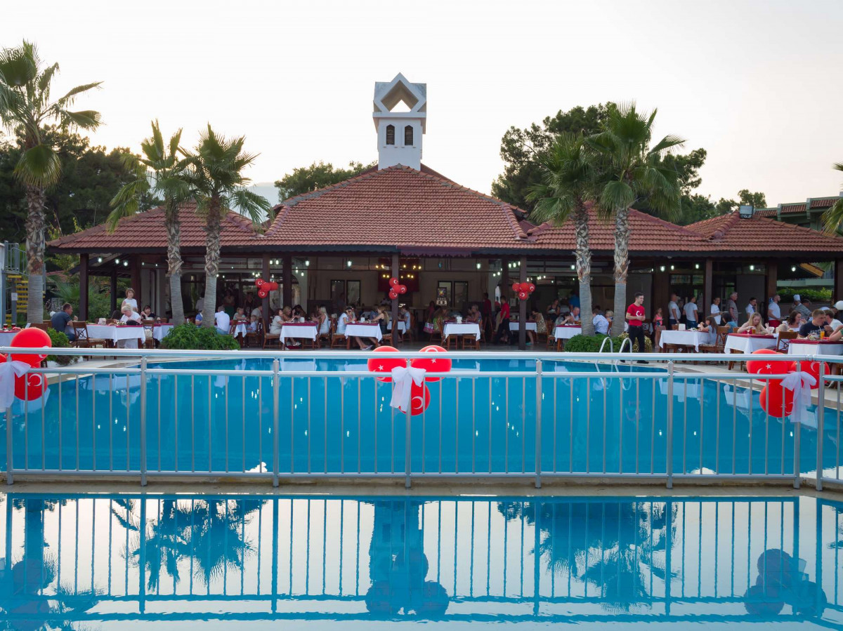 Фото отеля MG CLUB AKMAN BEACH (EX. GIARDINO SEGRETO DELLA REGINA)